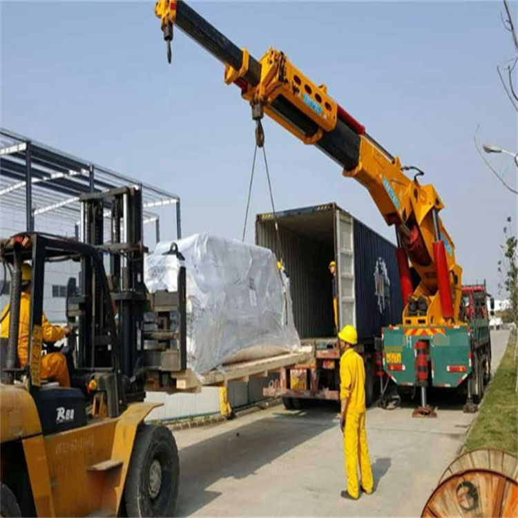射洪吊车租赁价格、流程、安全标准全解析，快速解决施工难题